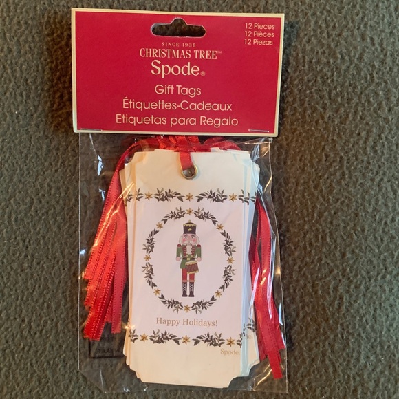 NIP Spode “Christmas Tree” gift tags. 3 packages of 12. Approx 1 3/4” x 3 3/4” - Picture 13 of 16